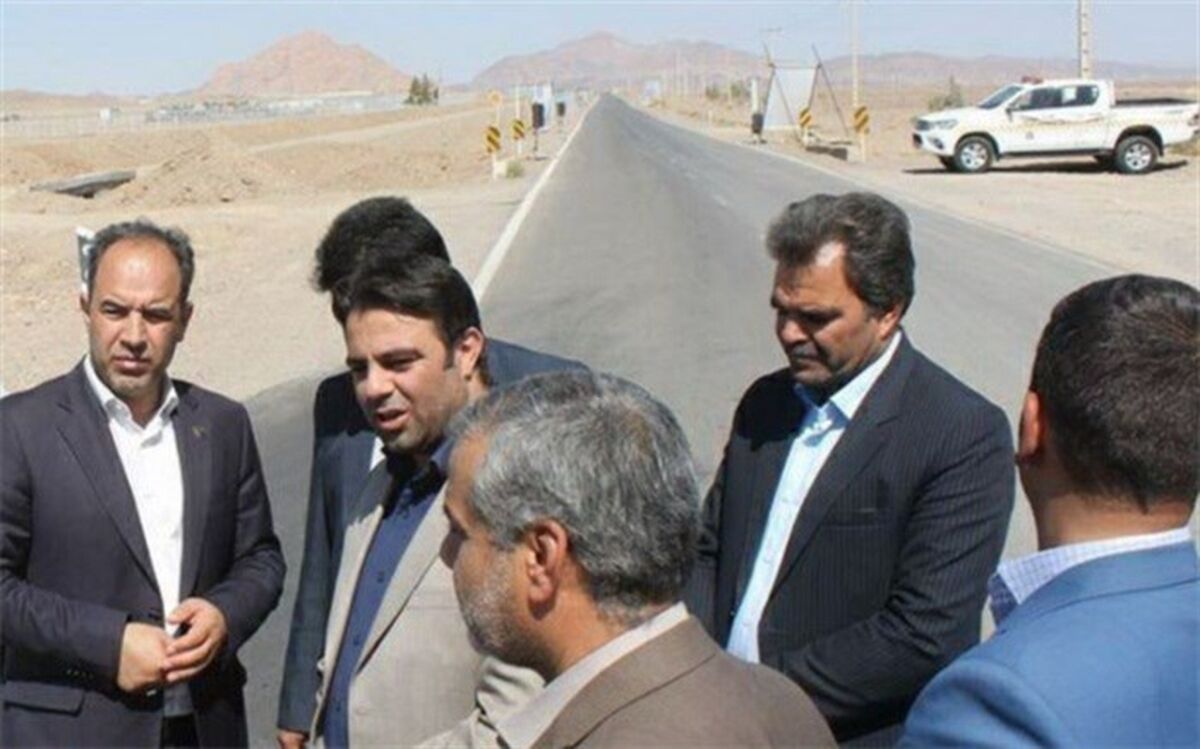شروع عملیات اجرایی ۱۲ کیلومتر از باند دوم  محور بافق -  بهاباد