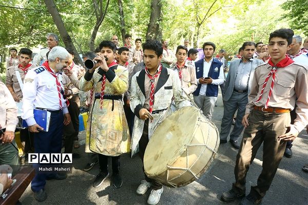 حضور وزیر آموزش و پرورش در هشتمین اردوی ملی پیشتازان، اعضا و مربیان