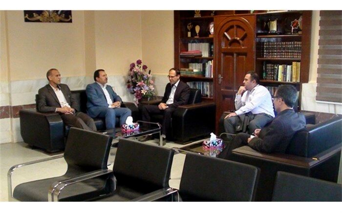 دیدار مدیرکل بنیاد شهید و امور ایثارگران با مدیرکل آموزش و پرورش استان ایلام