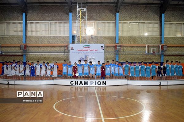 قهرمانی تیم  والیبال‌ البرز در سی‌و‌پنجمین دوره مسابقات دانش‌آموزی کشور