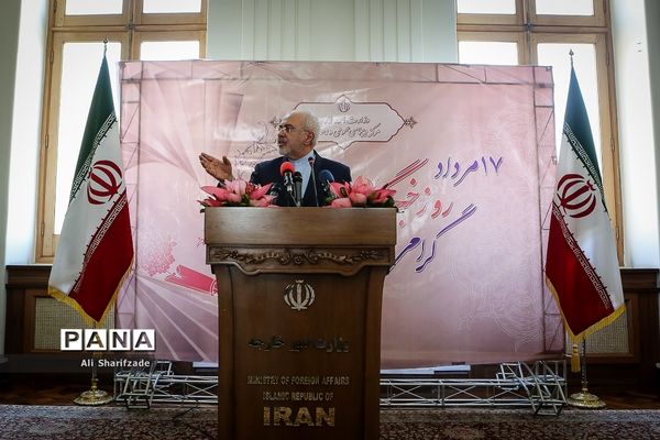 نشست وزارت امور خارجه با اصحاب رسانه به مناسبت روز خبرنگار