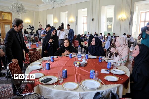 نشست وزارت امور خارجه با اصحاب رسانه به مناسبت روز خبرنگار