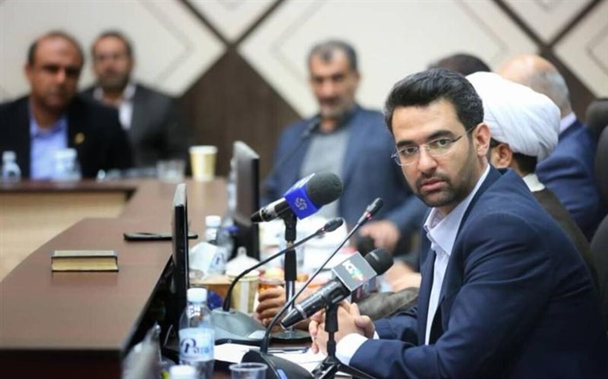 وزیر ارتباطات: مجموع کاربران فعال در پیام‌رسان‌های داخلی ۱۵ میلیون است