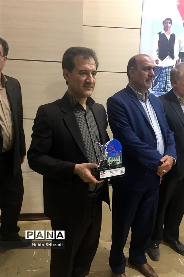 آیین اختتامیه پانزدهمین اردو ملی دانش آموزان پسر مناطق مرزی غرب کشور در سنندج