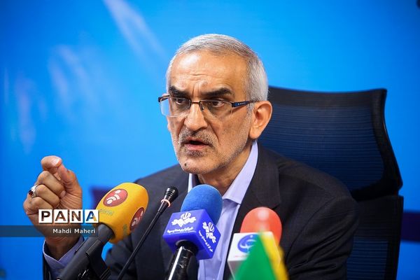 نشست خبری معاون حمل و نقل و ترافیک شهردار تهران با اصحاب رسانه