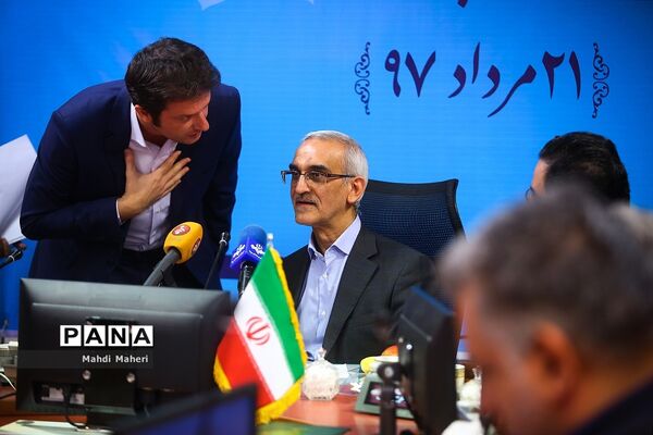 نشست خبری معاون حمل و نقل و ترافیک شهردار تهران با اصحاب رسانه