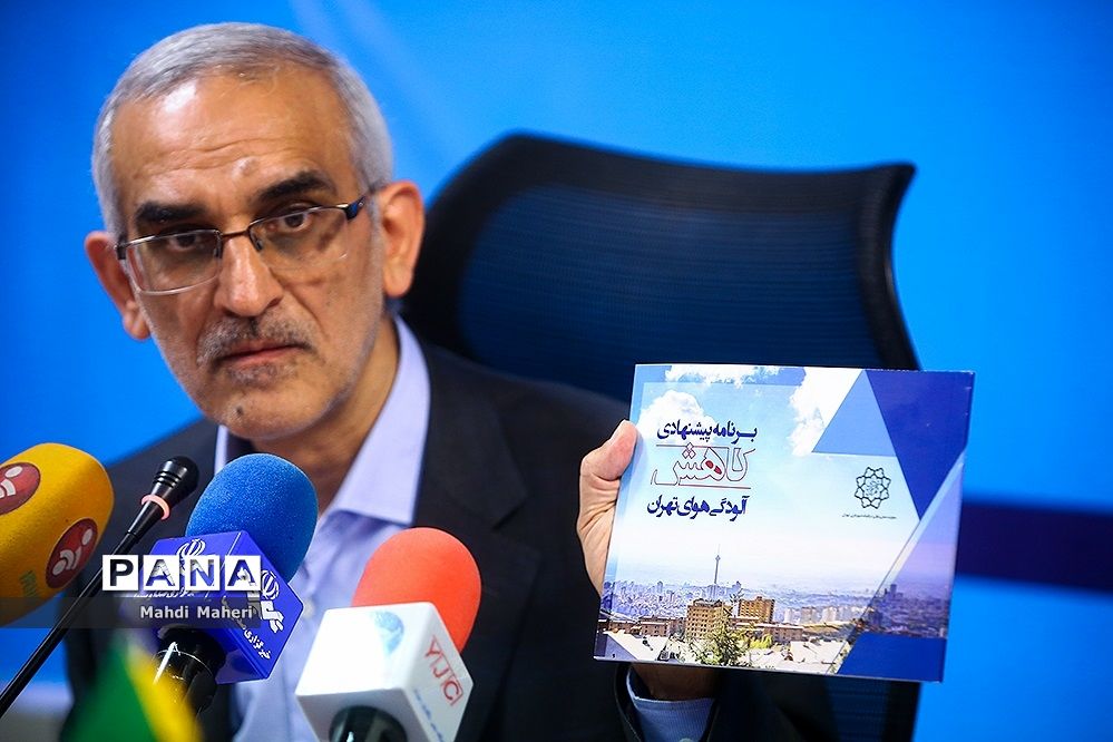 نشست خبری معاون حمل و نقل و ترافیک شهردار تهران با اصحاب رسانه