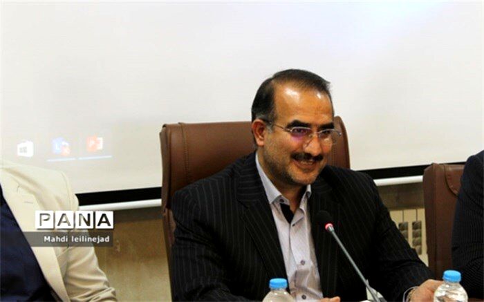 مدیرکل آموزش و پرورش البرز: خبرنگار تجسم امانت، مسئولیت، تعهد ودلسوزی است