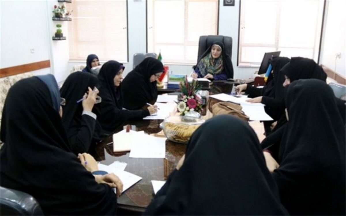 ضرورت تبیین دستاوردهای انقلاب اسلامی در چهلمین سالگرد پیروزی