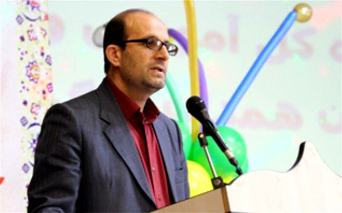 شرکت بیش از 1500 مدیر دوره ابتدایی استان همدان در کارگاه‌های آموزشی