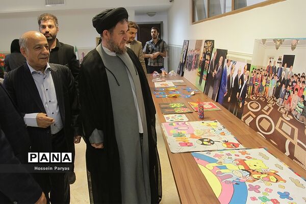 نشست هم‌اندیشی با خبرنگاران حوزه خیرین مدرسه ساز