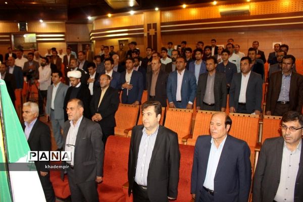 همایش تجلیل از برگزیدگان هجدهمین پرسش مهر ریاست جمهوری درکهگیلویه و بویراحمد