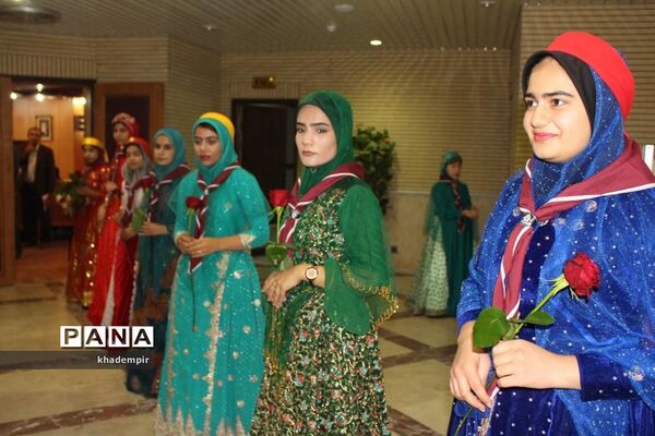 همایش تجلیل از برگزیدگان هجدهمین پرسش مهر ریاست جمهوری درکهگیلویه و بویراحمد
