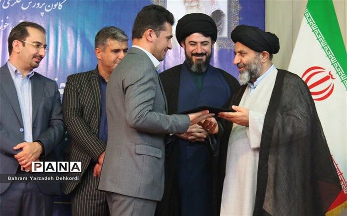 آیین  تودیع و معارفه مدیرکل کانون استان خوزستان برگزار شد