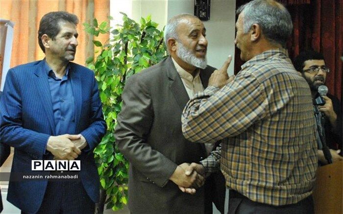 بر همه تکلیف است از کشور دفاع کنیم