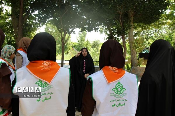 پیش اردوی پیشتازان دختر استان قم