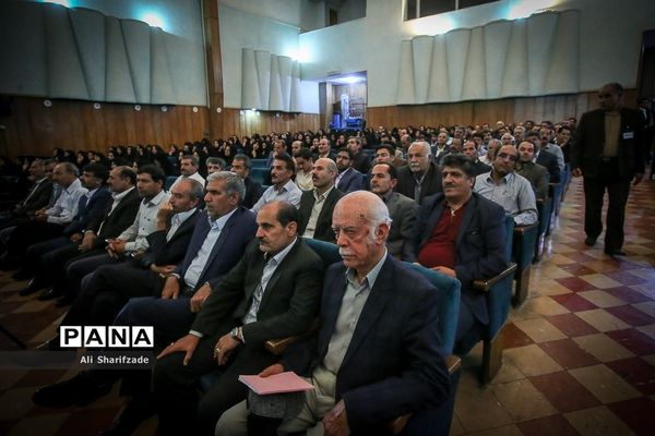 دومین روز از سفر استانی وزیر آموزش و پرورش به خراسان رضوی