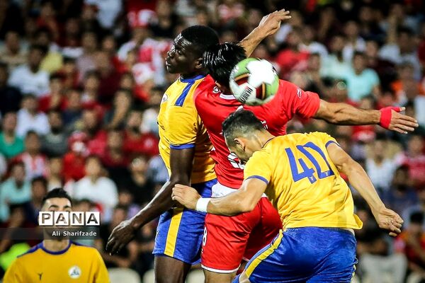 دیدار تیم‎های  پرسپولیس تهران و نفت مسجد سلیمان
