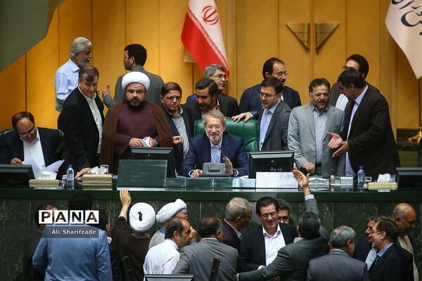 جلسه استیضاح وزیر کار،تعاون و رفاه اجتماعی