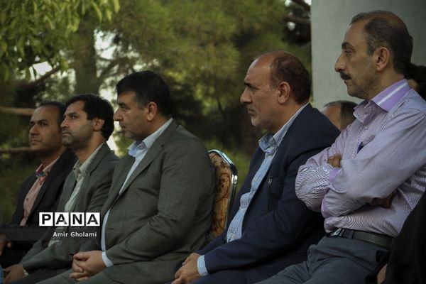 آیین استقبال دانش آموزان پسر شرکت کننده در سی و ششمین جشنواره فرهنگی، هنری سراسر کشور