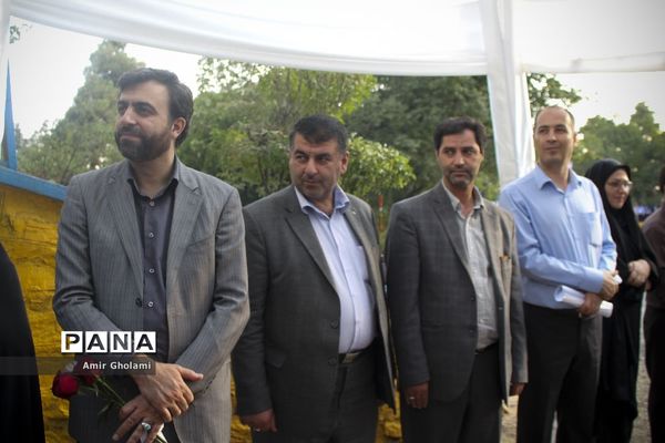 آیین استقبال دانش آموزان پسر شرکت کننده در سی و ششمین جشنواره فرهنگی، هنری سراسر کشور