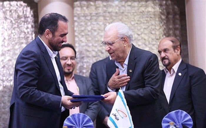 همراه اول به جمع خیران مدرسه‌ساز پیوست