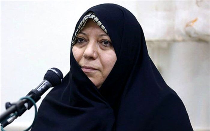 نماینده تهران: پشت سوال از روحانی مقاصد سیاسی نهفته است
