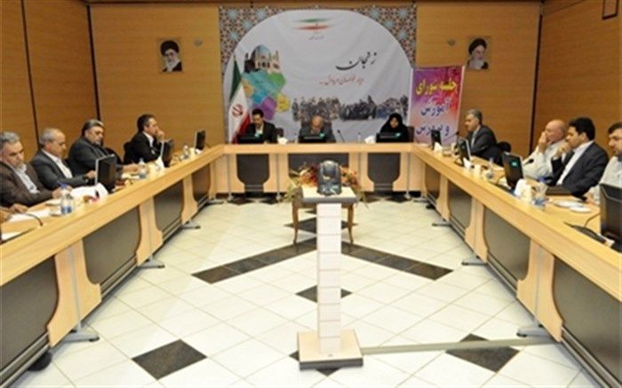 استاندار زنجان: توزیع صحیح نیروی انسانی در آموزش و پرورش ضروری است