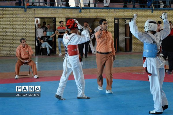 برگزاری مسابقات لیگ برتر تکواندو  خردسالان در شهر قدس