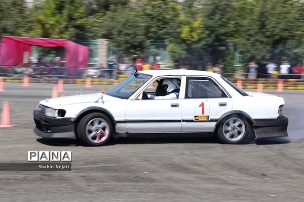 اولین دوره مسابقات چندجانبه کار پارک دریفت استان البرز