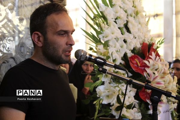 وداع مردم شیراز با سید ضیاء‌الدین دری