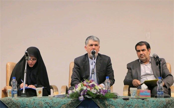 وزیر فرهنگ و ارشاد اسلامی: پاسخگو کردن دستگاه ها کمک رسانه ها را می طلبد