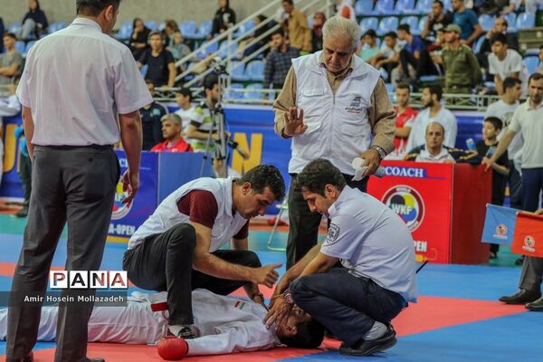 چهاردهمین دوره مسابقات جایزه بزرگ کاراته در ارومیه