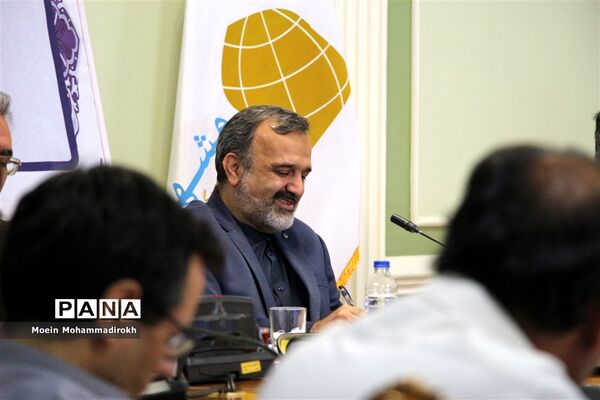 نشست خبری استاندار خراسان رضوی به مناسبت هقته دولت