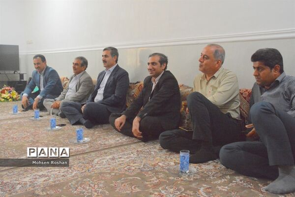 دیدار و تجلیل از آزاده فرهنگی سید جواد حسینی مقدم روستای سربست منطقه سعدآباد