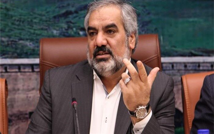 استاندار کردستان: رفتار با خانوادە شهدا و ایثارگران نباید شعارگونه باشد