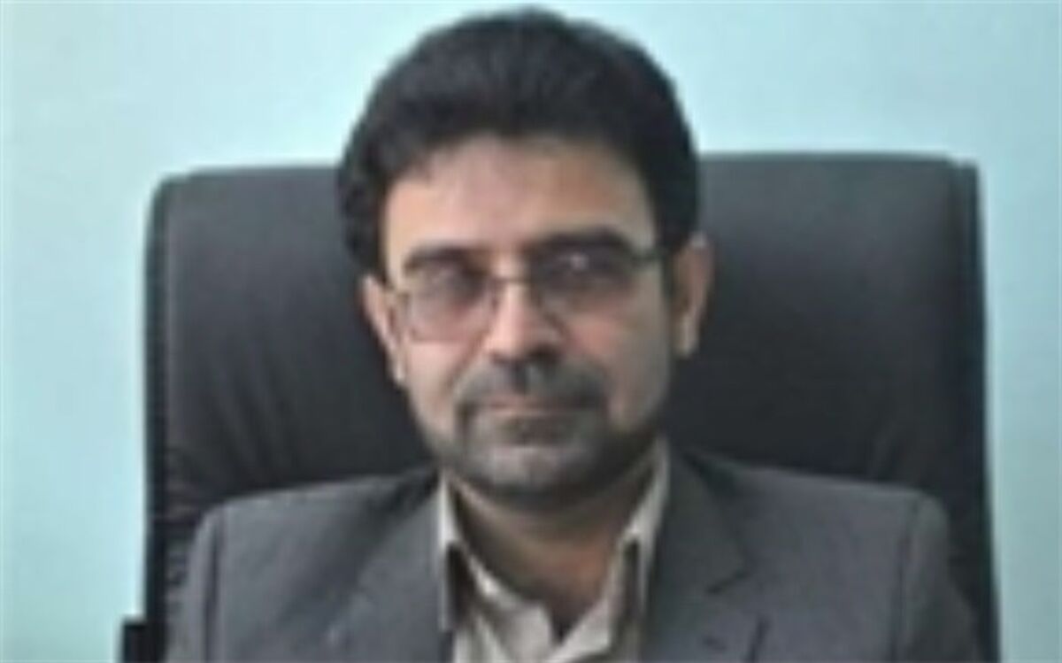 رونمایی از کتاب «گردش تصویر» جعفری‌جوزانی در ملایر