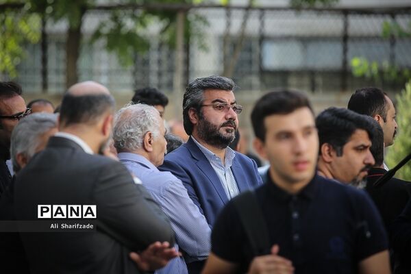 تشییع پیکر ضیاء الدین دری