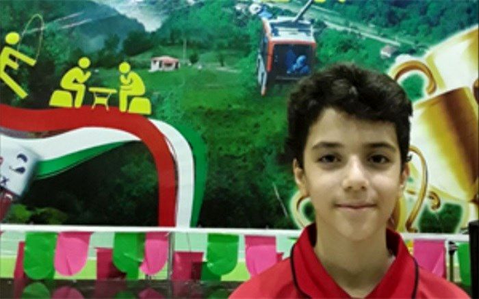 کسب عنوان قهرمانی مسابقات تنیس روی میز کشور توسط دانش‌آموز نهاوندی