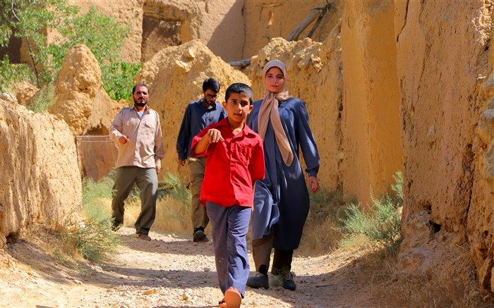 فیلمبرداری فیلم سینمایی «سوزن» روایتی از  یک طنز کودک دهه شصتی آغاز شد