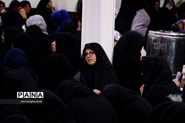 دعای عرفه در خراسان جنوبی شهرستان بیرجند