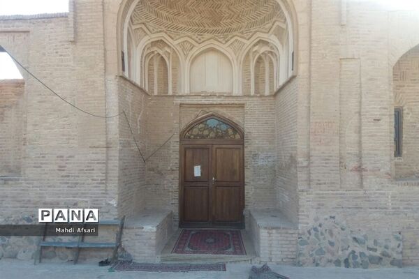 مسجدجامع «هندوالان»راوی تاریخ معنوی درمیان