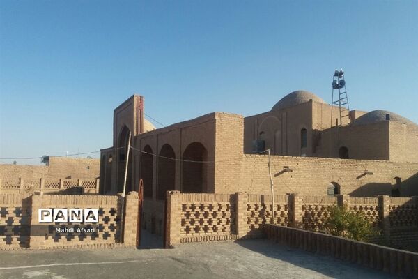 مسجدجامع «هندوالان»راوی تاریخ معنوی درمیان