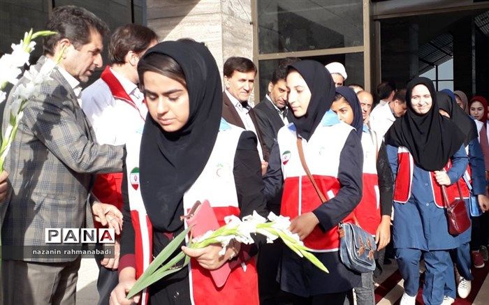 اعزام دانش‌آموزان مناطق زلزله‌زده به مشهد مقدس