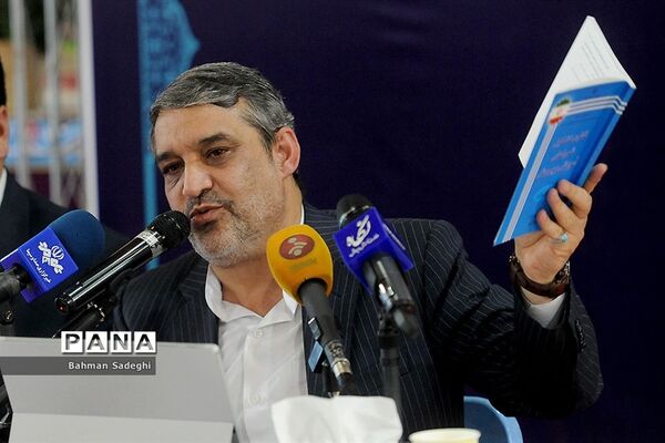 نشست های رسانه ای در نمایشگاه دستاوردهای آموزش و پرورش