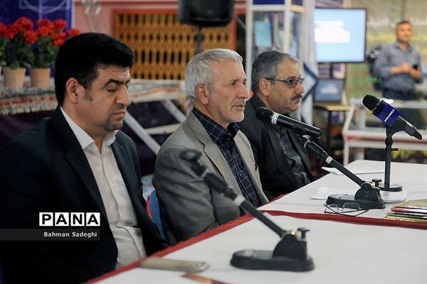 نشست های رسانه ای در نمایشگاه دستاوردهای آموزش و پرورش