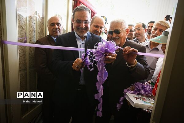 بازدید وزیر آموزش و پرورش از پروژه‌های عمرانی استان گلستان