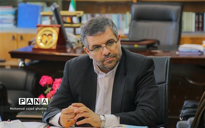 مدیرکل آموزش و پرورش شهر تهران: مدرسه  باید محیط شاد و جذابی برای دانش‌آموزان باشد
