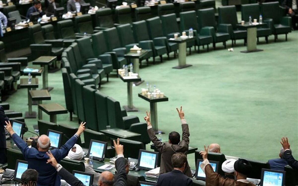 «استیضاح» کار یک وزارتخانه را سه ماه به تاخیر می اندازد