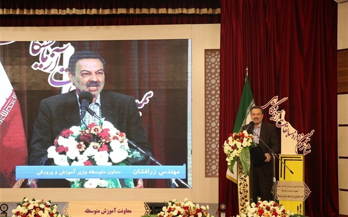 زرافشان: راه اندازی مجدد دروس تجربی آزمایشگاهی نشاط علمی میان دانش آموزان ایجاد کرده است